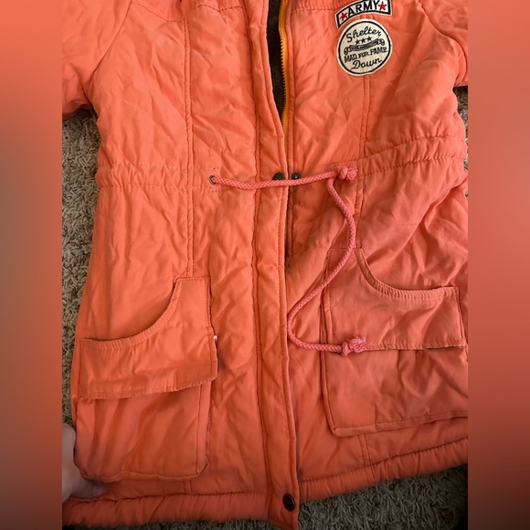 Z & I Warm Winter Jacket has multiple pockets orange/peach color size small - Picture 2 of 6